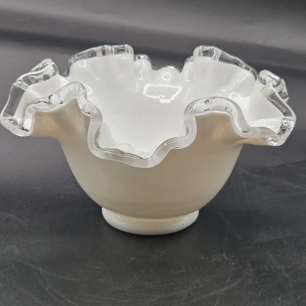 Vintage‎ Fenton Silver Crest Milk Glass Bowl, Ruffled Edge MINT
